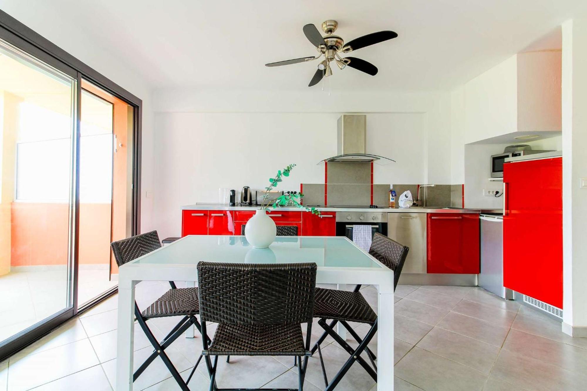 Select'Sohome - Appartement Pour 4 Personnes Avec Vue Mer A Saint-Clair ! - Zadig Le Lavandou Exterior photo